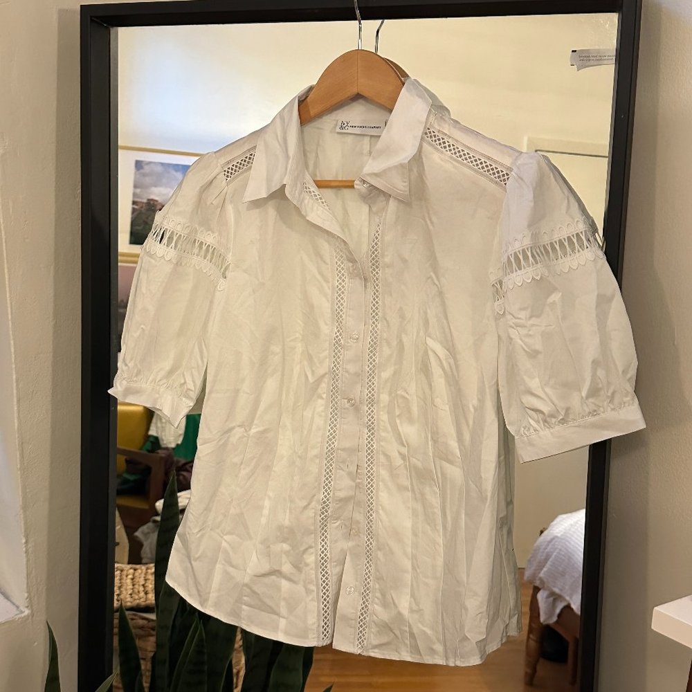 NWT New York and Company Puff Sleeve Button Down